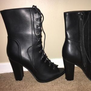 Lace boots